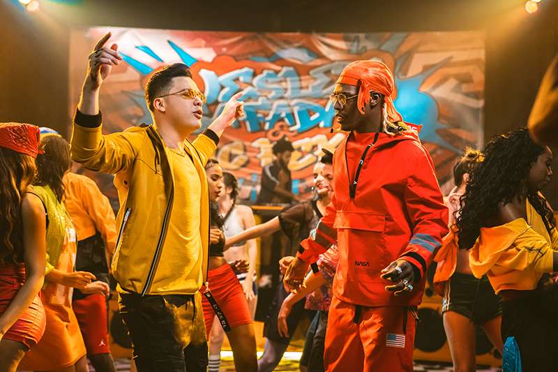 Wesley Safadão lança clipe com Mc Kekel; assista ‘Desencana’